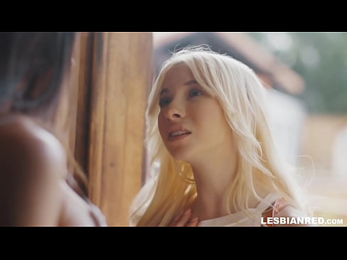 ❤️ Dívka se po několika měsících vrátí domů a skončí u lízání kundy své nevlastní matky ☑ Super porno u cs.extratorrents.top